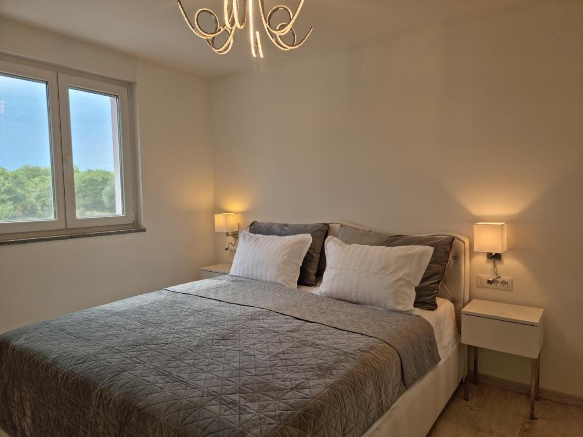 Luxury Apartment אומאג מראה חיצוני תמונה