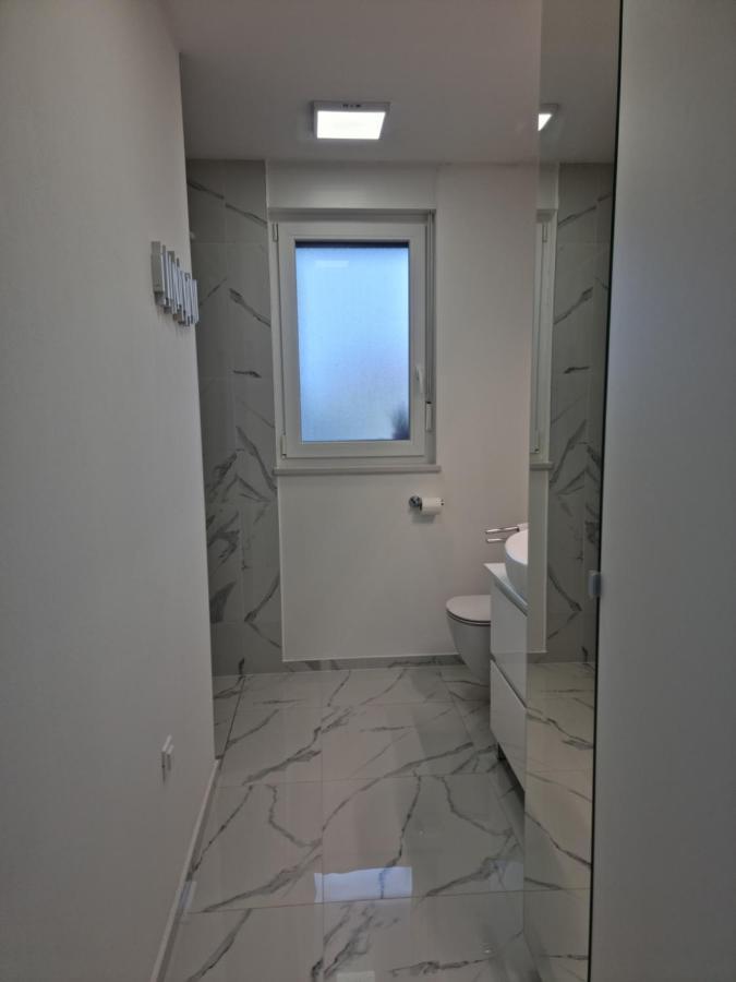 Luxury Apartment אומאג מראה חיצוני תמונה